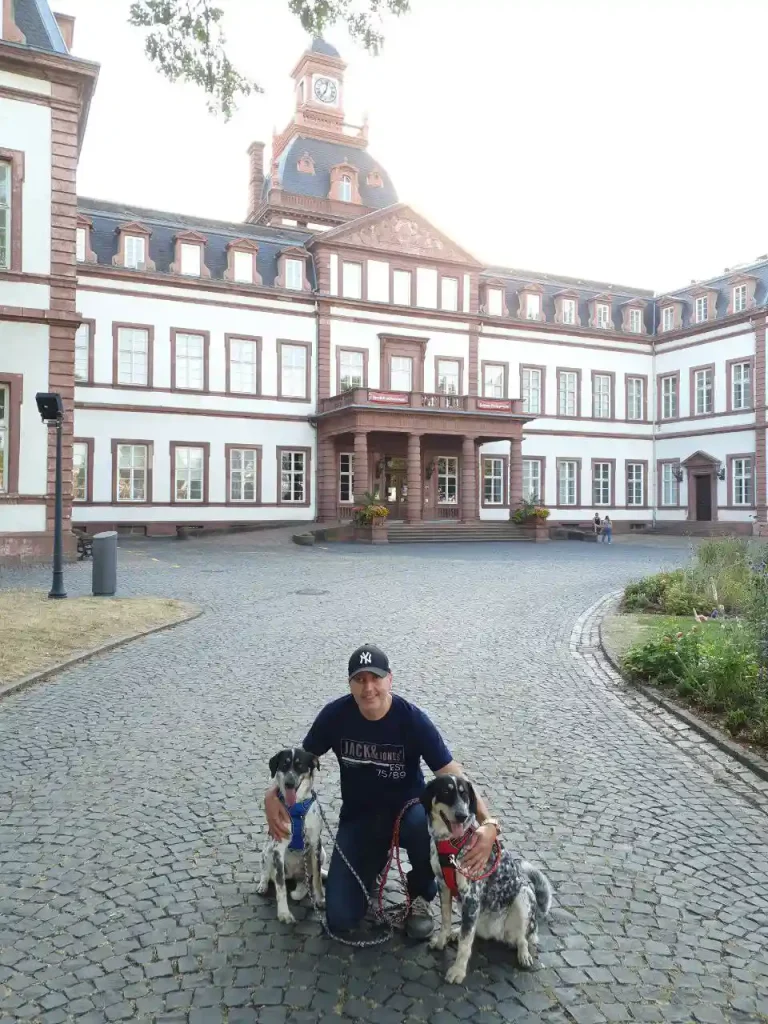 بردن سگ به آلمان | راهنمای کامل خروج از ایران (2026)